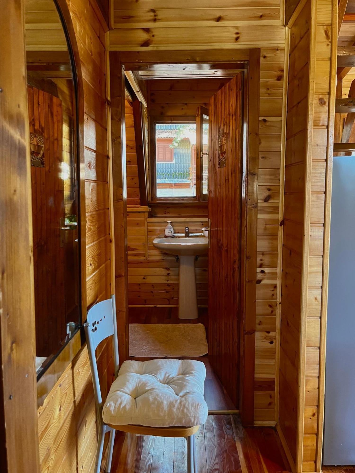 Chalet Natura La Taverna Dei 3 Porcellini Cavaliere  Buitenkant foto