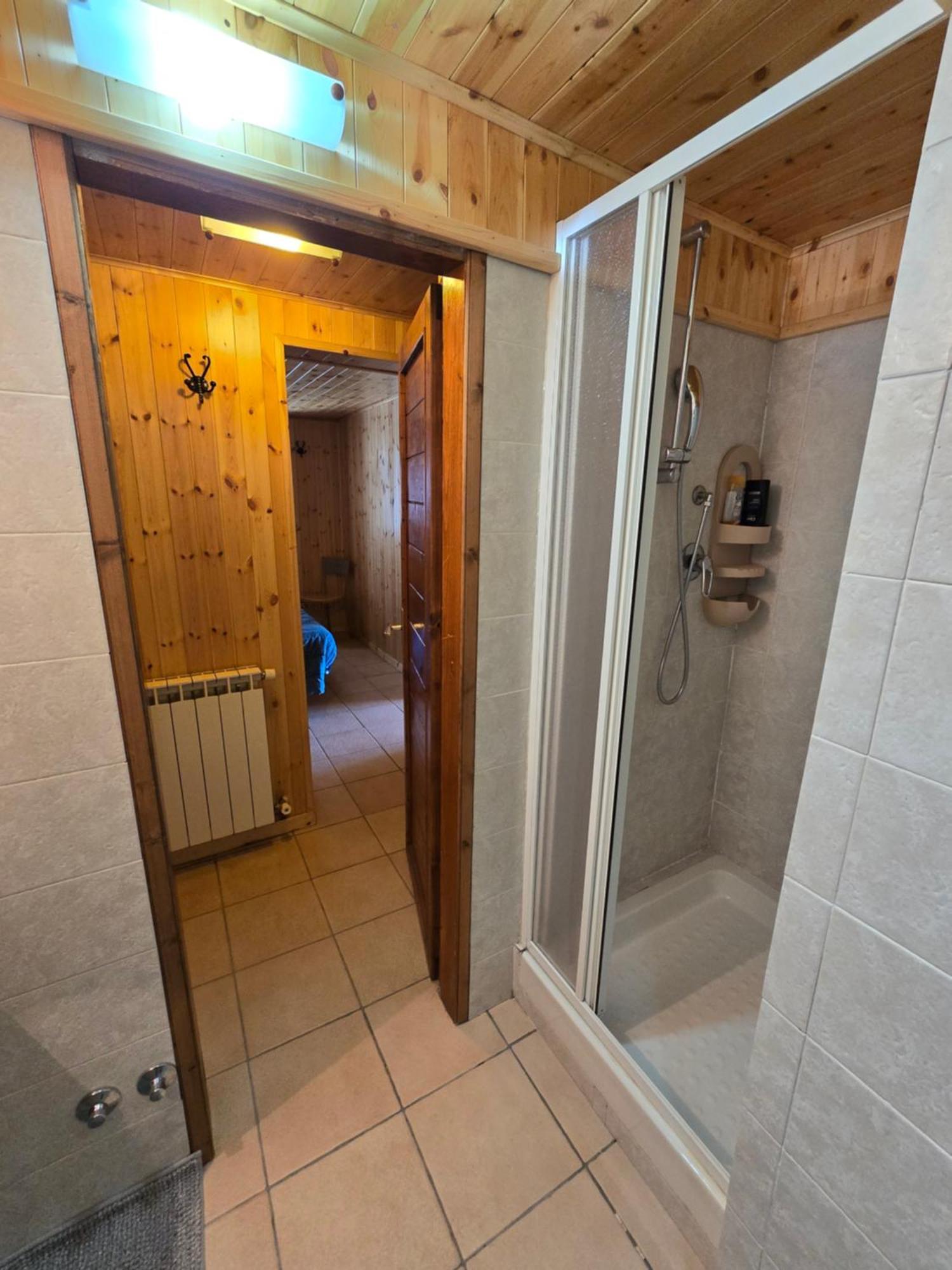 Chalet Natura La Taverna Dei 3 Porcellini Cavaliere  Buitenkant foto